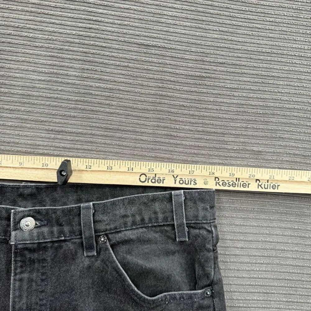 Levis please feel